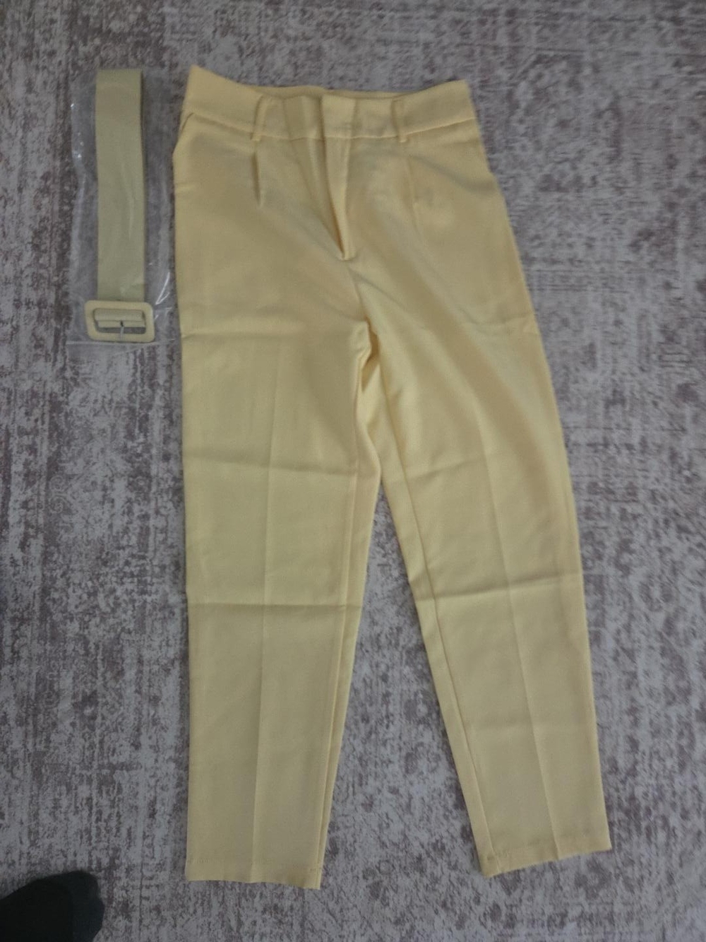 High-Rise Belted Tailored Trousers in Soft Yellow - Picture 3 of 8